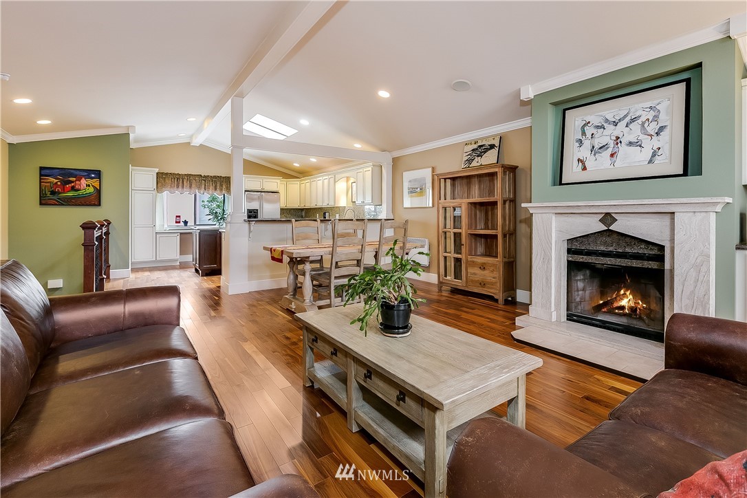 520 Walnut Street, Unit 2 Edmonds, WA 98020 - Photo 10 of 16 Gallery Image 10