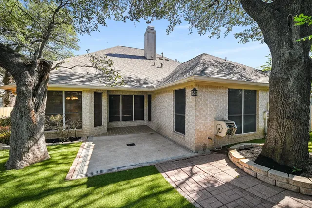 $595,000 | 13004 Scofield Farms Drive, Austin, TX 78727