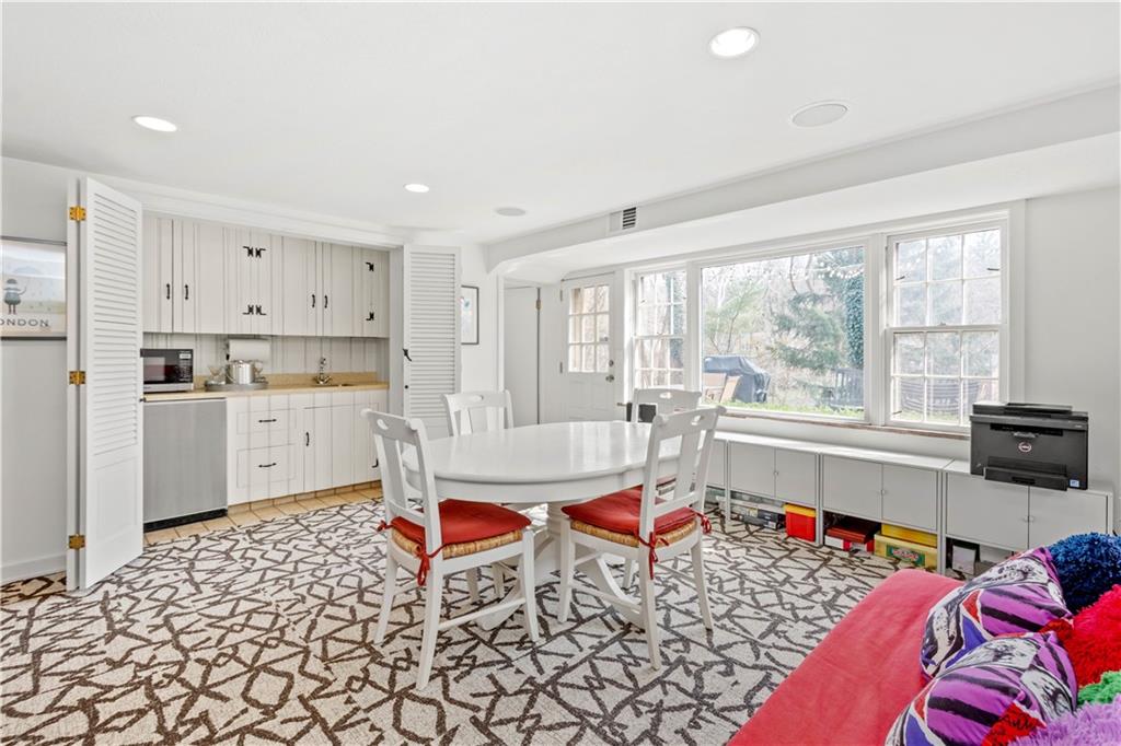 805 Elm Spring Road Pittsburgh, PA 15243 - Photo 22 of 25 Gallery Image 22