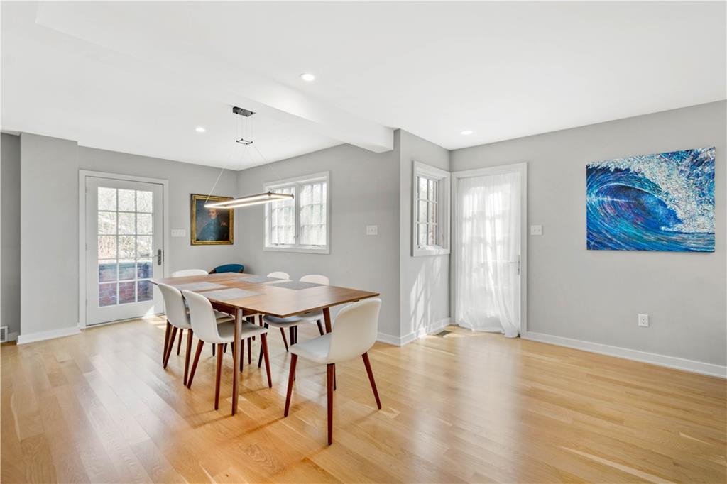 805 Elm Spring Road Pittsburgh, PA 15243 - Photo 5 of 25 Gallery Image 5