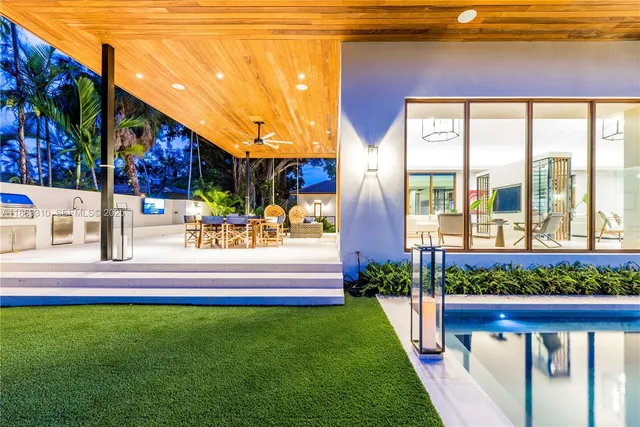 $57,490 | 864 Northeast 84th Street, Miami, FL 33138