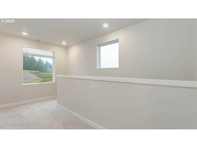 $609,995 | 9355 Southeast Crystal Rose Street, Happy Valley, OR 97086