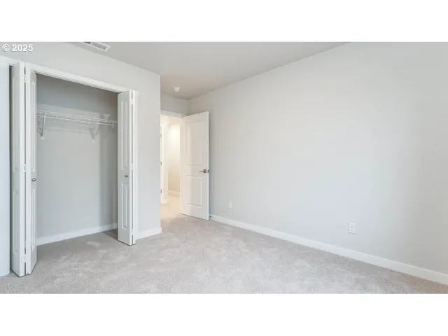 $609,995 | 9355 Southeast Crystal Rose Street, Happy Valley, OR 97086