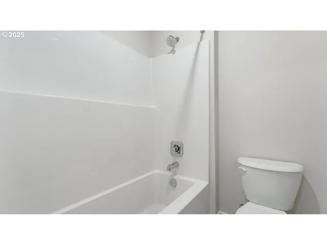 $609,995 | 9355 Southeast Crystal Rose Street, Happy Valley, OR 97086