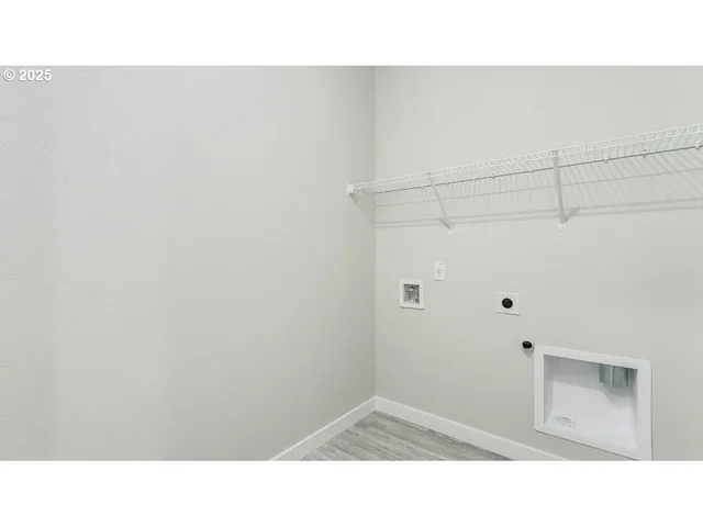 $609,995 | 9355 Southeast Crystal Rose Street, Happy Valley, OR 97086