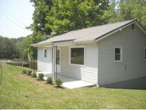 3082 Siam Road Elizabethton, TN 37643 - Photo 1 of 14 Photo 1