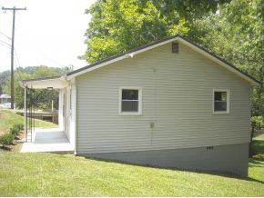 3082 Siam Road Elizabethton, TN 37643 - Photo 2 of 14 Photo 2