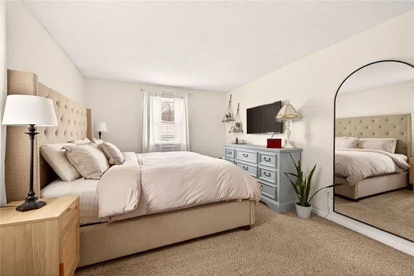 $219,900 | 147 Beacon Hills Drive South, Penfield, NY 14526