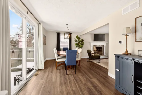 $219,900 | 147 Beacon Hills Drive South, Penfield, NY 14526