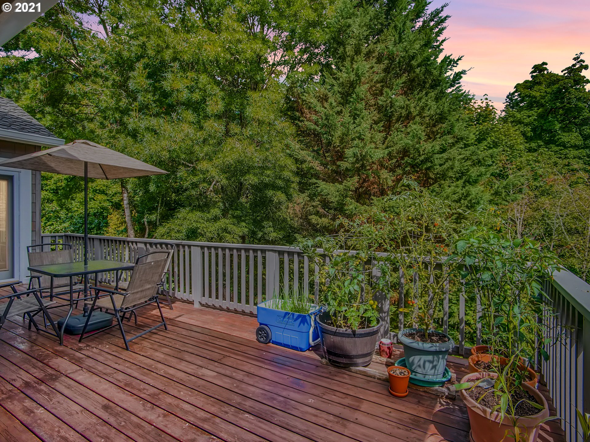 2526 Northwest Rhodes Lane Portland, OR 97229 - Photo 28 of 31 Gallery Image 28