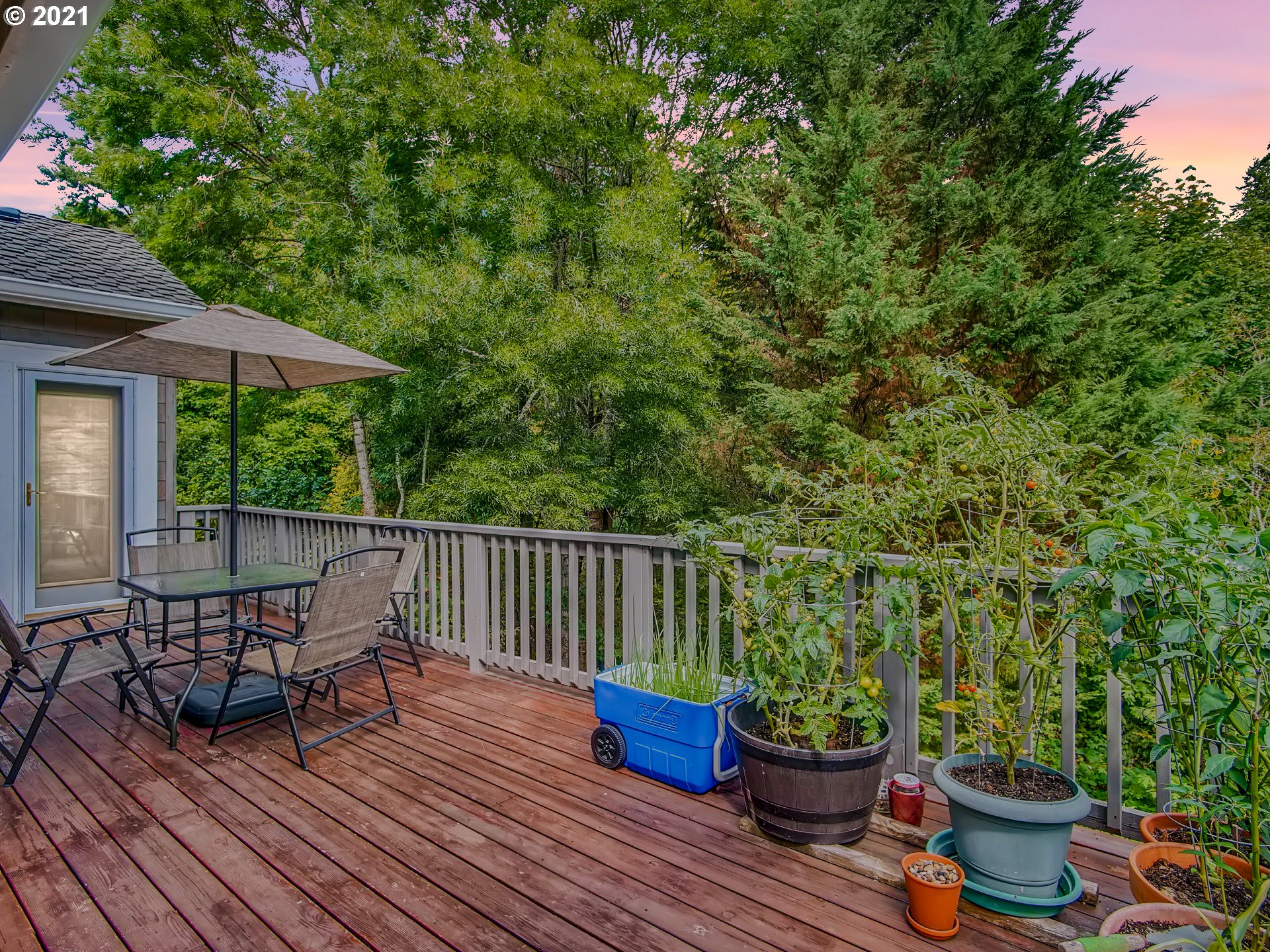 2526 Northwest Rhodes Lane Portland, OR 97229 - Photo 29 of 31 Gallery Image 29