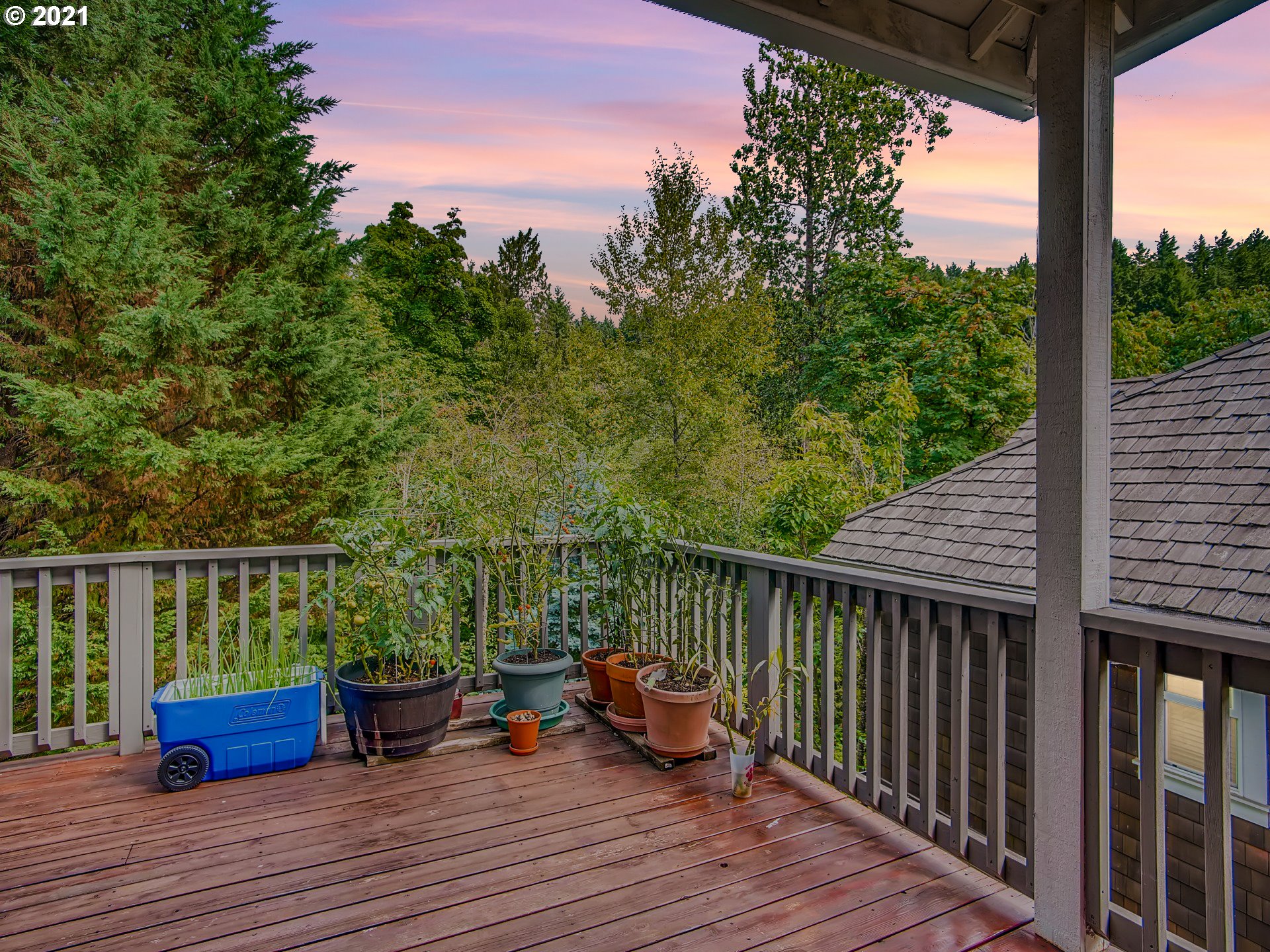 2526 Northwest Rhodes Lane Portland, OR 97229 - Photo 30 of 31 Gallery Image 30