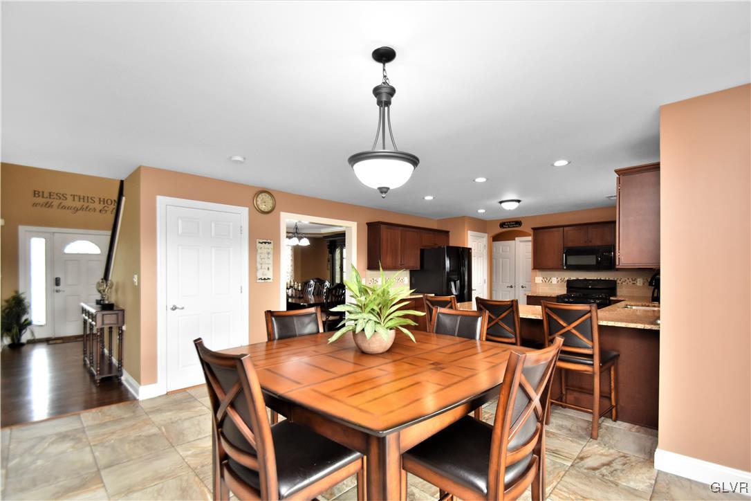 249 East Dell Road Bath, PA 18014 - Photo 19 of 50 a view of a dining room with furniture