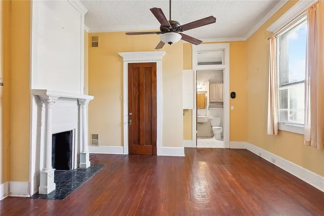 $7,000 | 1200 Pine Street, New Orleans, LA 70118