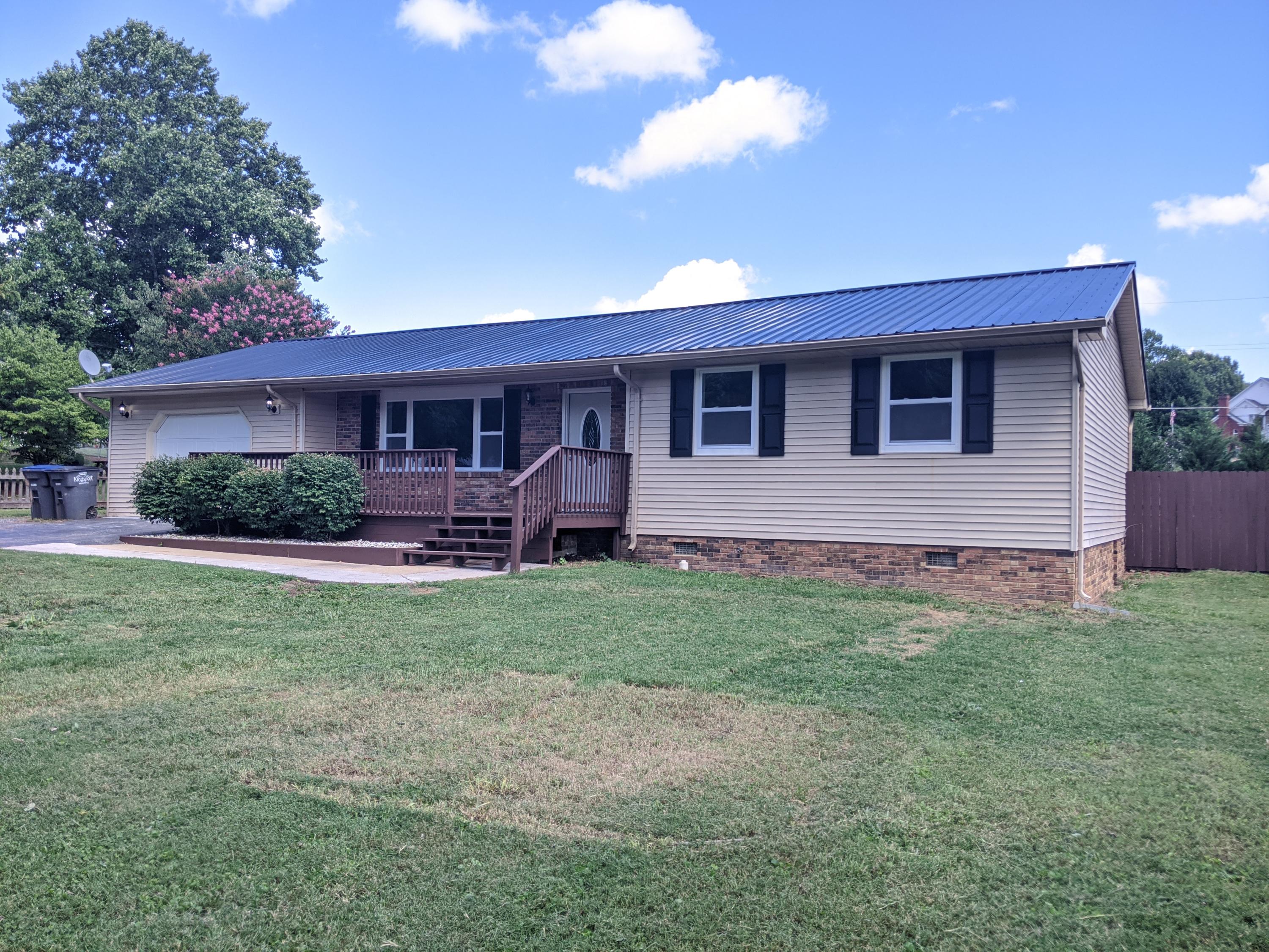 212 Hidden Acres Road Kingsport, TN 37664 - Photo 1 of 21 IMG_20200731_153927