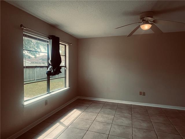2727 Ridgefield Road Gretna, LA 70056 - Photo 2 of 12 Gallery Image 2