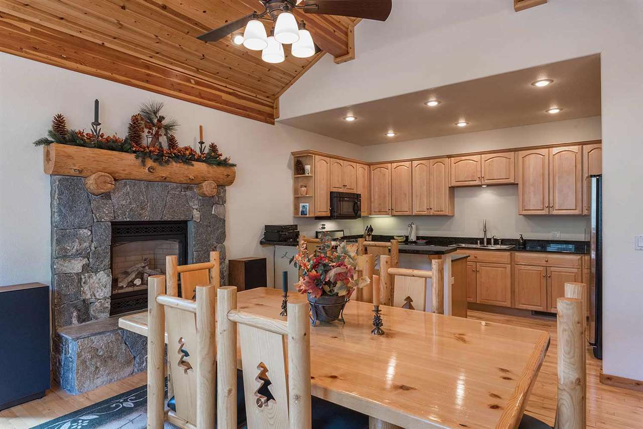 135 Alpine Meadows Road, Unit 35 Alpine Meadows, CA 96146 - Photo 4 of 14 Gallery Image 4
