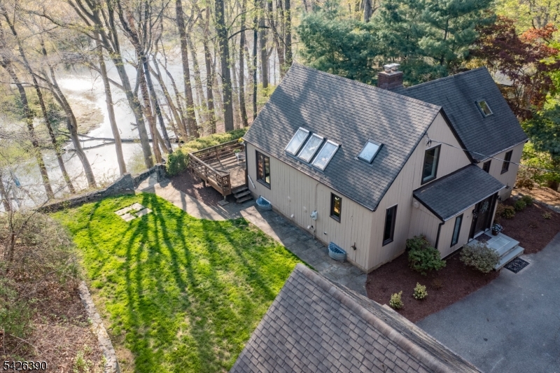 11 Ames Road Morristown, NJ 07960 - Photo 2 of 46