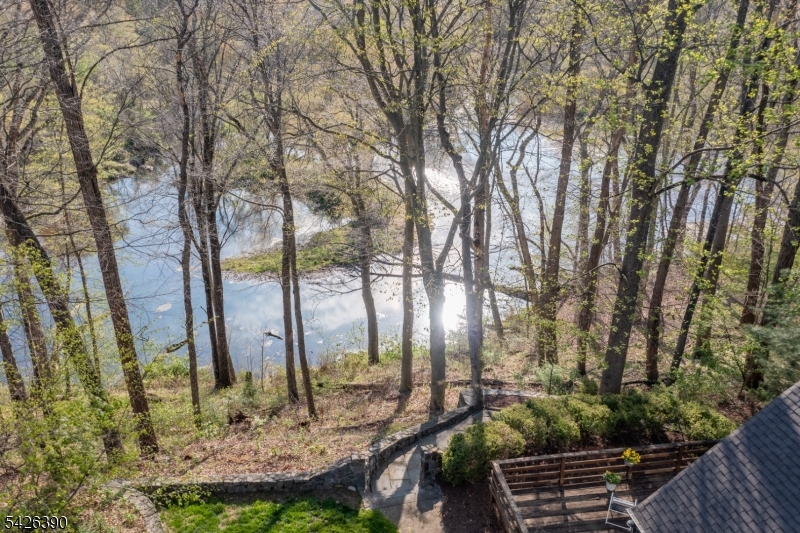 11 Ames Road Morristown, NJ 07960 - Photo 3 of 46
