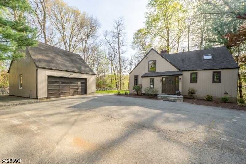 11 Ames Road Morristown, NJ 07960 - Photo 38 of 46