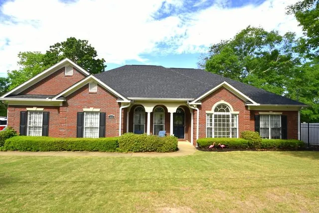 $2,000 | 1317 Boxwood Boulevard, Columbus, GA 31906