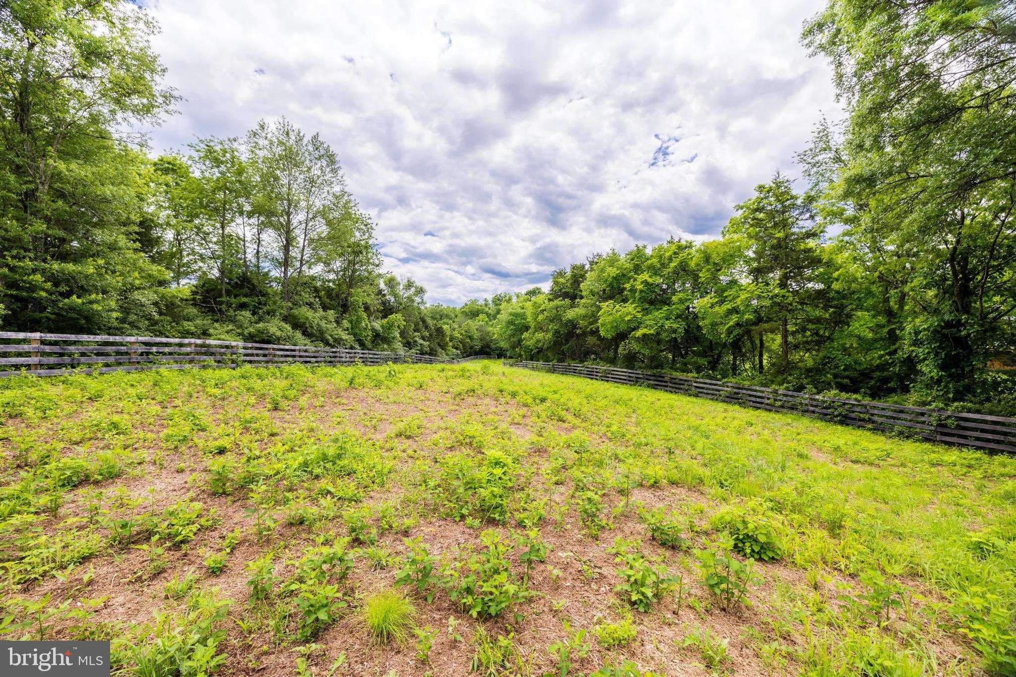 15375 Compton Road Centreville, VA 20121 - Photo 2 of 41 Gallery Image 2