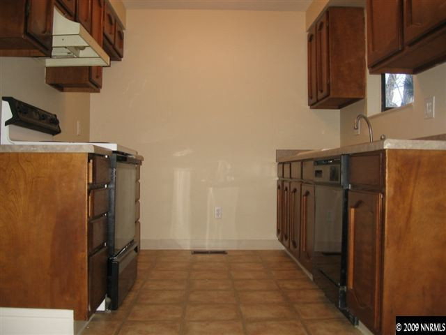 11610 Heartpine Street Reno, NV 89506 - Photo 3 of 5 Photo 3