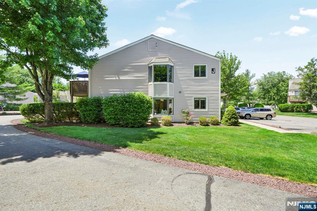 136 Changebridge Road, Unit J7 Montville, NJ 07045 - Photo 19 of 23