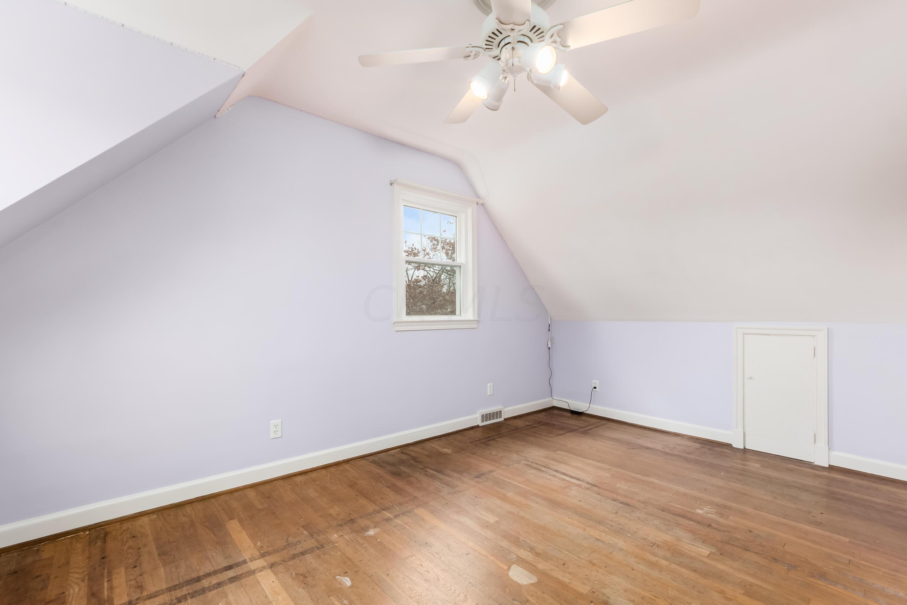 5225 Bagley Road Columbus, OH 43232 - Photo 32 of 44 M_5225_Bagley114