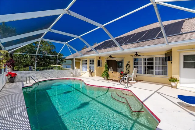 $460,000 | 4545 11th Place Southwest, Vero Beach, FL 32968
