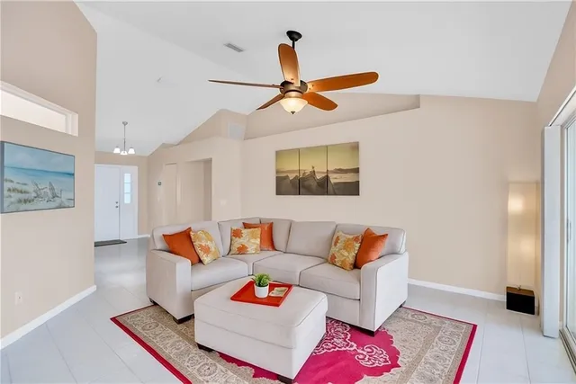 $460,000 | 4545 11th Place Southwest, Vero Beach, FL 32968