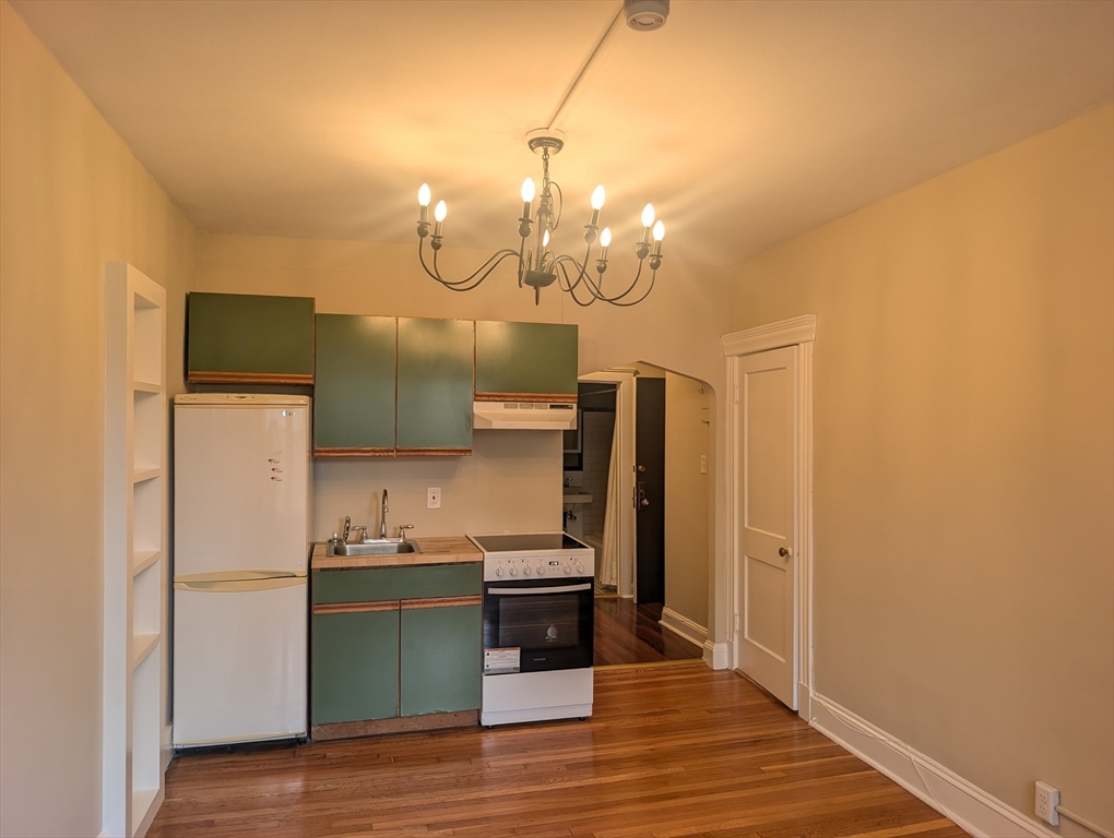 72 Strathmore Road, Unit 7A Boston, MA 02135 - Photo 2 of 11 Gallery Image 2