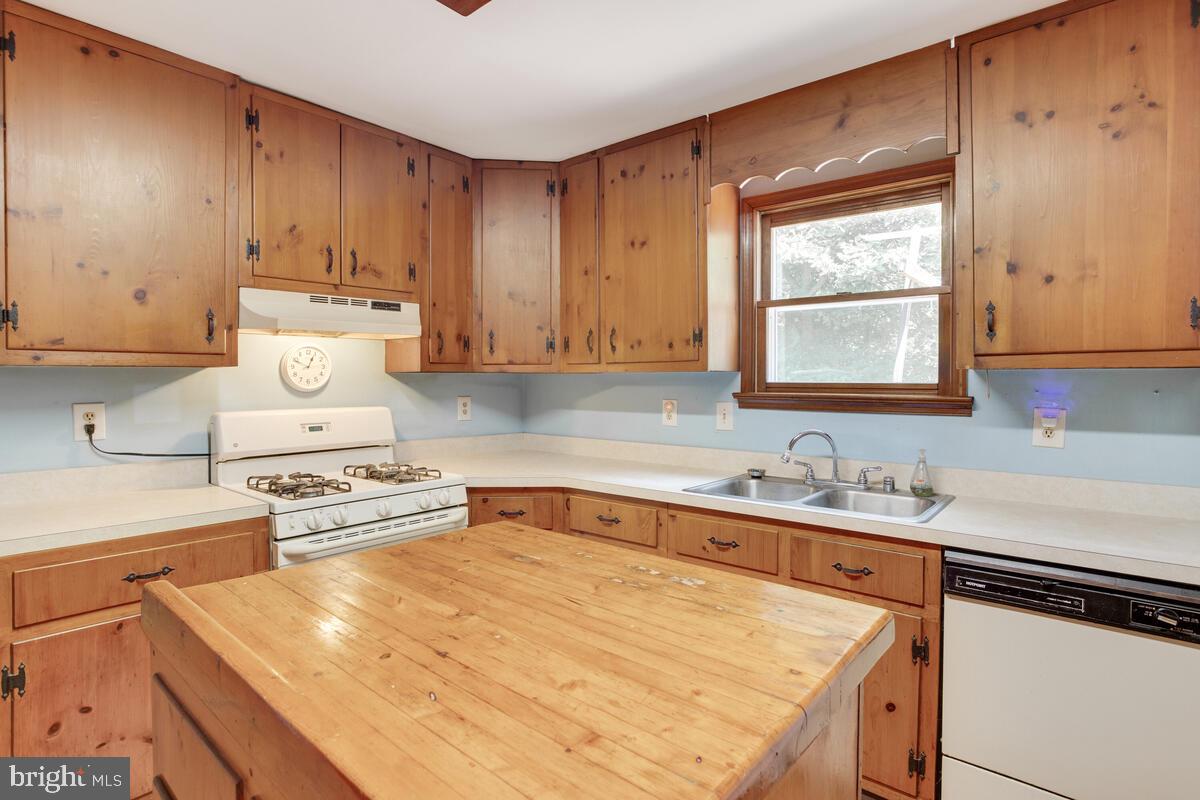 3910 Breezy Point Road Chesapeake Beach, MD 20732 - Photo 25 of 76 Gallery Image 25