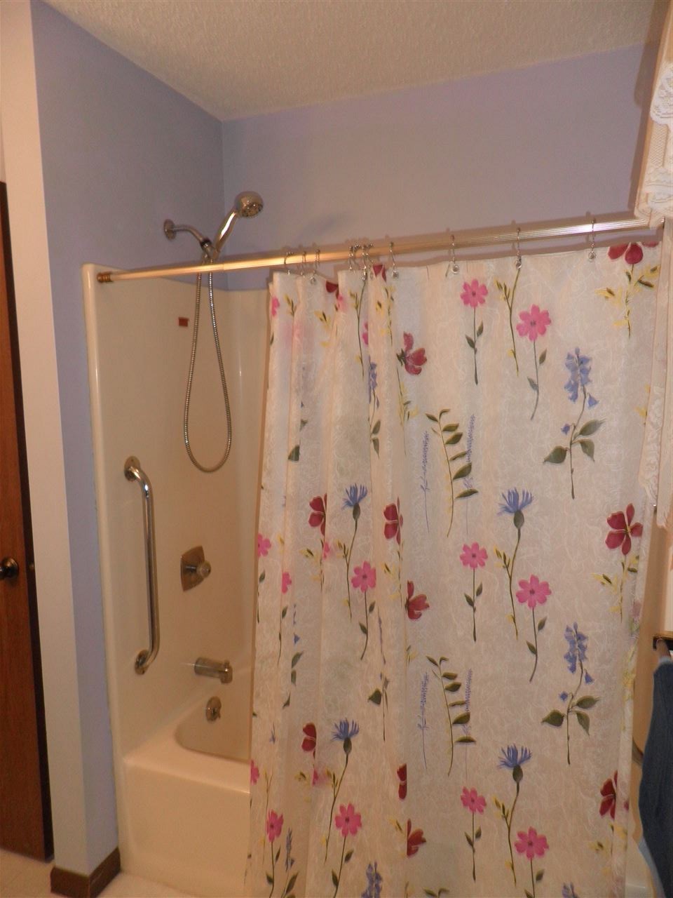 1878 Lardie Road Traverse City, MI 49696 - Photo 17 of 25 1850774-16.JPG