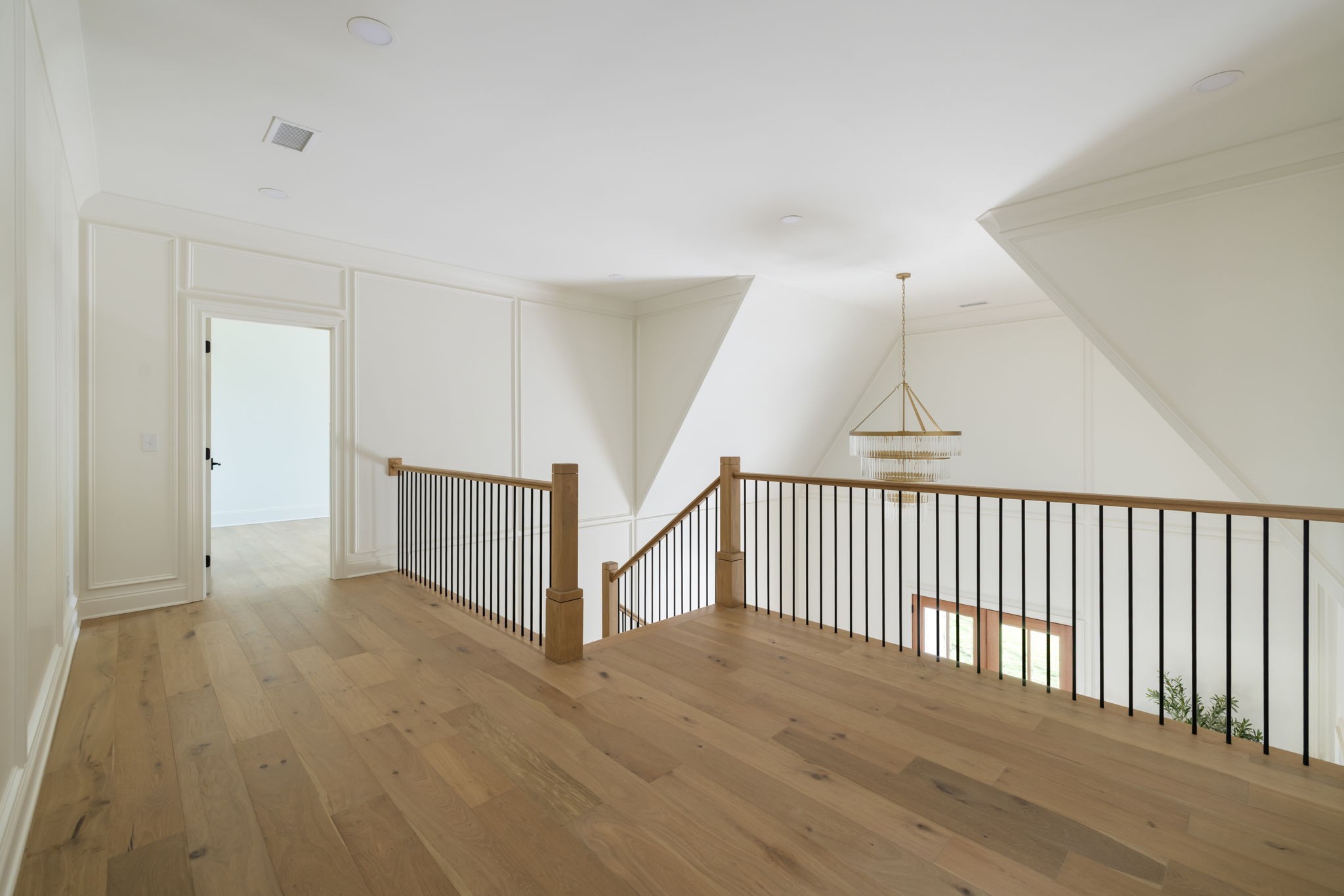 8238 Alamo Road Brentwood, TN 37027 - Photo 46 of 64 a view of a hallway with wooden floor