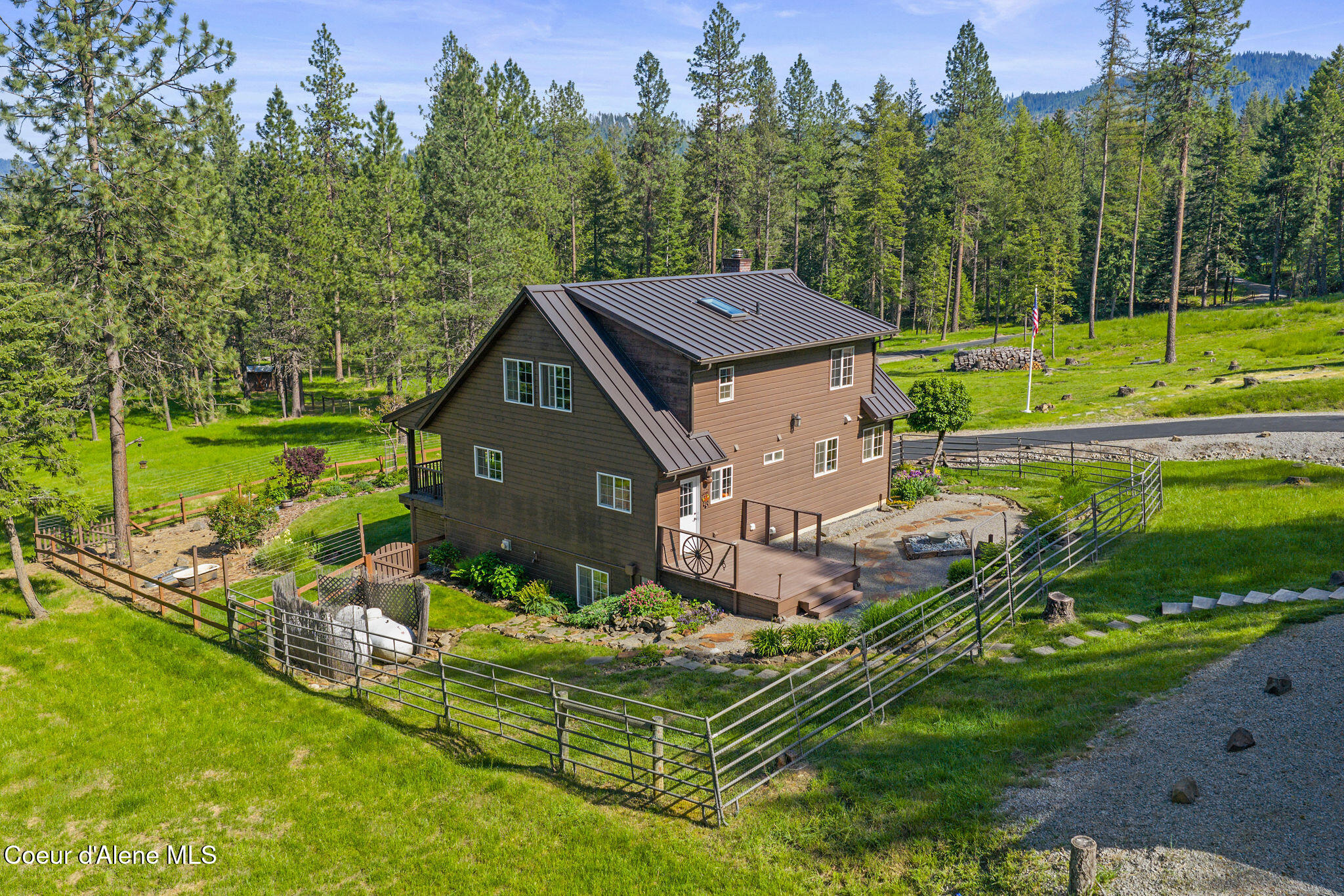 4125 South Wolf Lodge Terrace Road Coeur D'Alene, ID 83814 - Photo 9 of 55 Rear Elevation