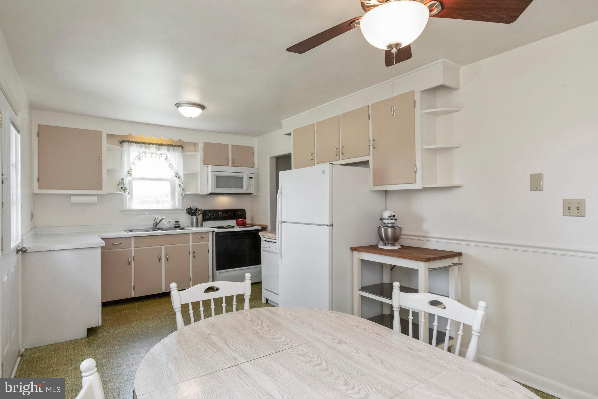 24858 Three Notch Road Hollywood, MD 20636 - Photo 14 of 25 Gallery Image 14