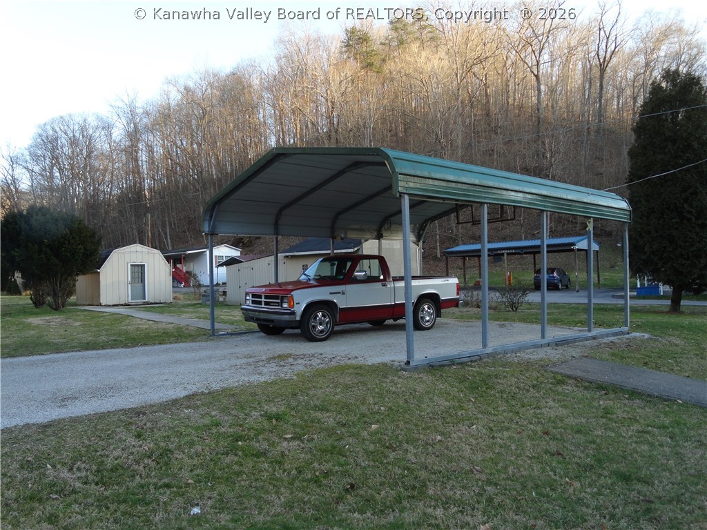 101 Two Mile Creek Road Milton, WV 25541 - Photo 28 of 29 Gallery Image 28