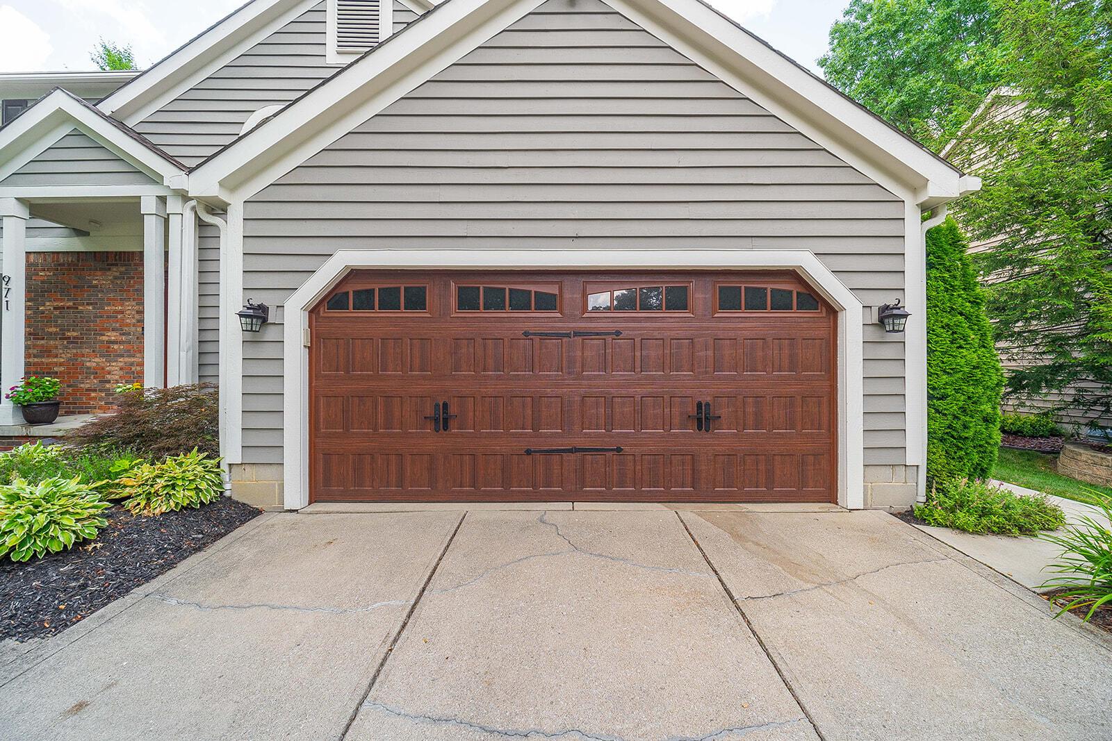 971 Riva Ridge Boulevard Columbus, OH 43230 - Photo 4 of 58 New garage door and front door