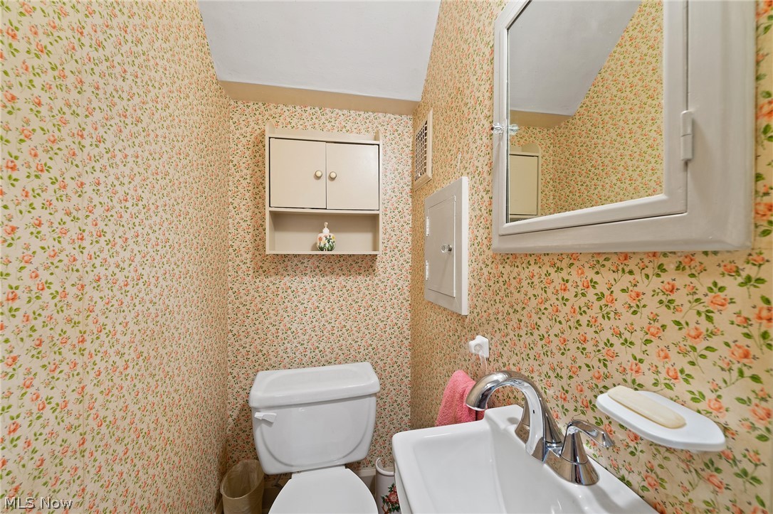 3431 Hopkins Road Youngstown, OH 44511 - Photo 13 of 23 Gallery Image 13
