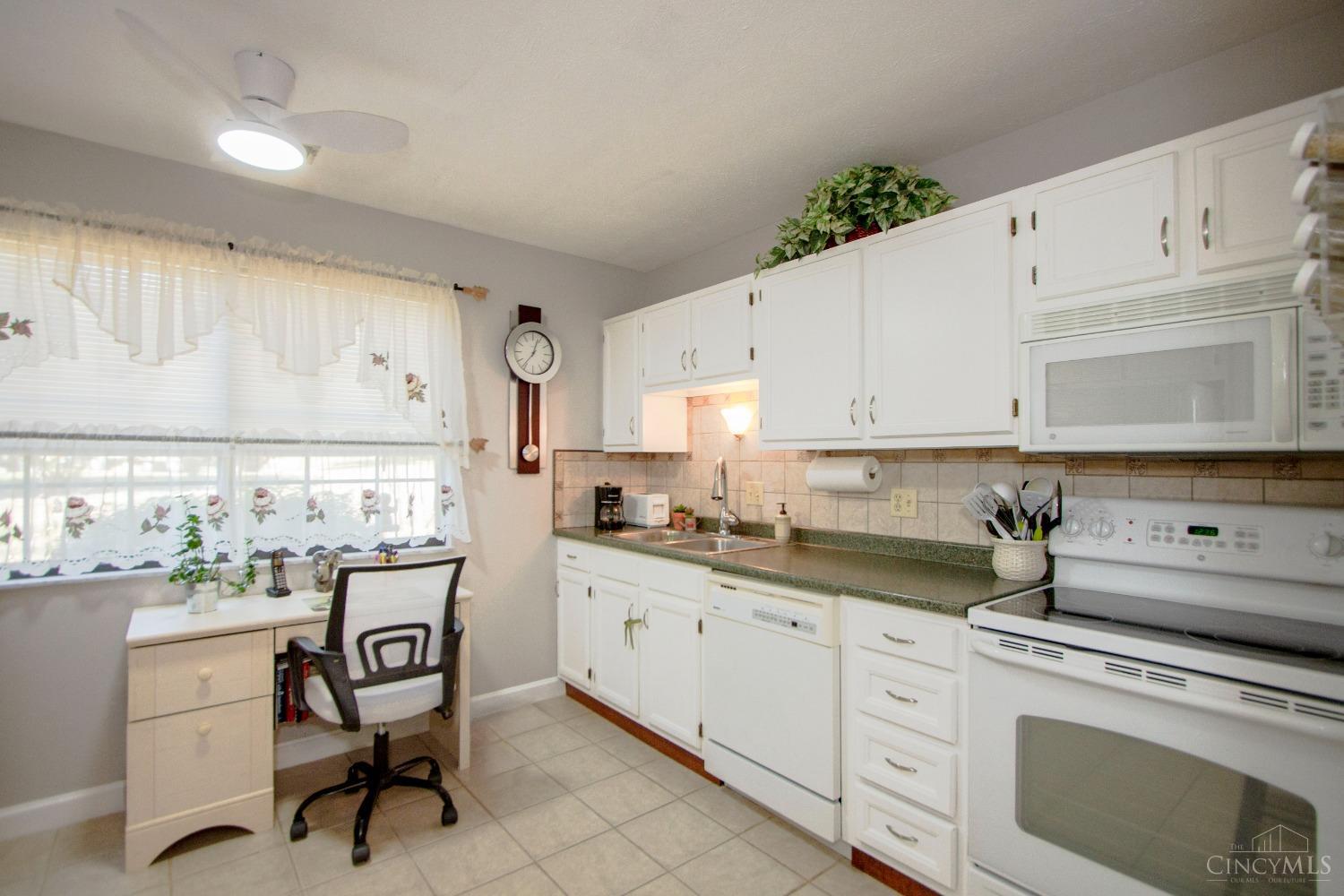 3973 School Section Road, Unit 17 Cincinnati, OH 45211 - Photo 5 of 16