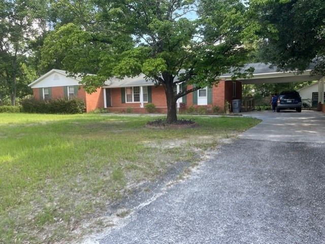 550 Manchester Drive Manning, SC 29102 - Photo 3 of 27 Gallery Image 3