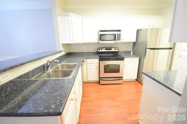 $279,900 | 16423 Golden River Lane, Charlotte, NC 28277