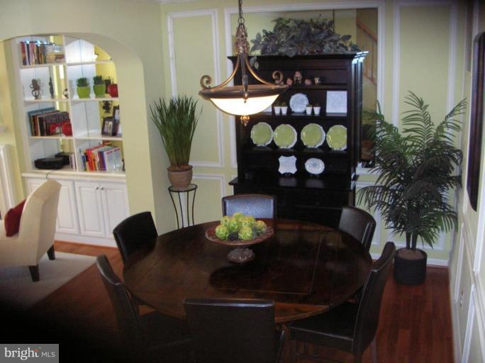 2636 Mill Race Road Frederick, MD 21701 - Photo 3 of 30 Dining Room