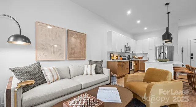 $2,871 | 1711 Commonwealth Avenue, Unit B1, Charlotte, NC 28205