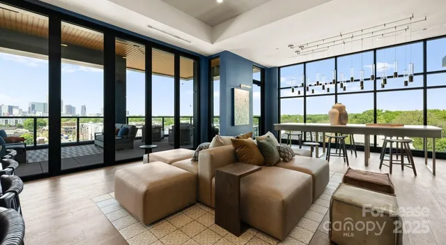 $2,871 | 1711 Commonwealth Avenue, Unit B1, Charlotte, NC 28205