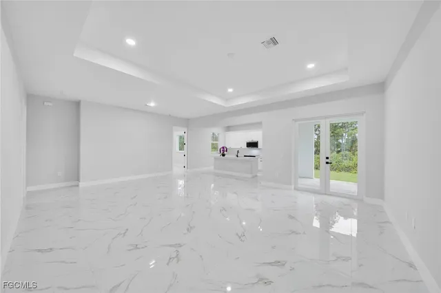 a view of livingroom with furniture