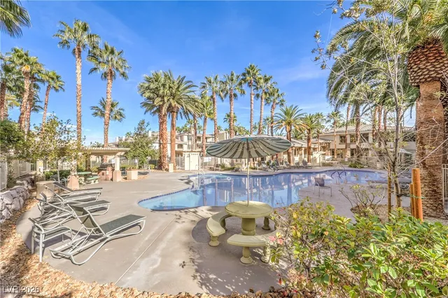 $1,590 | 7163 South Durango Drive, Unit 105, Las Vegas, NV 89113