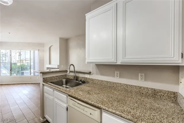 $1,590 | 7163 South Durango Drive, Unit 105, Las Vegas, NV 89113