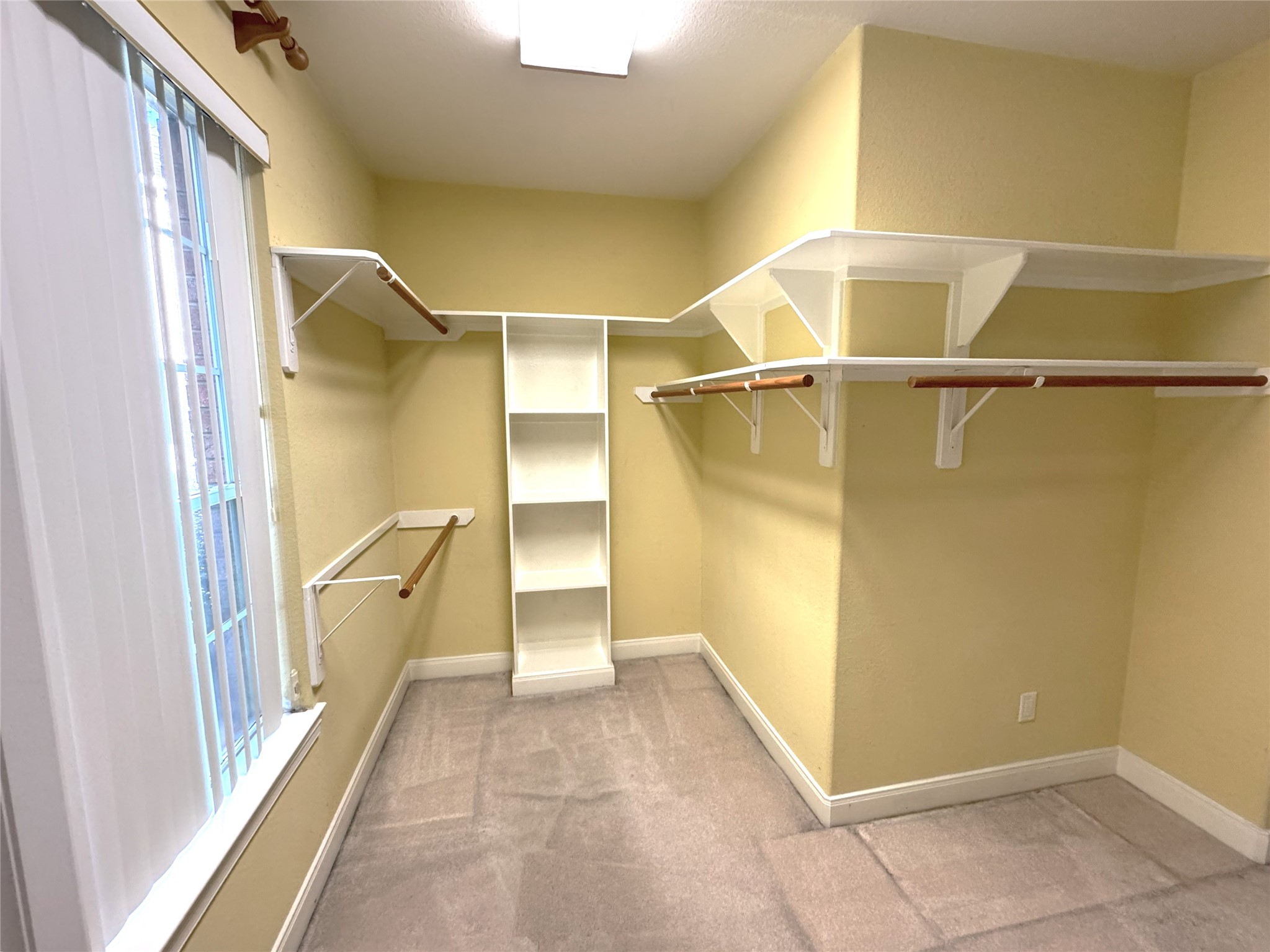 12442 Lago Bend Lane Houston, TX 77041 - Photo 19 of 31 a view of closet